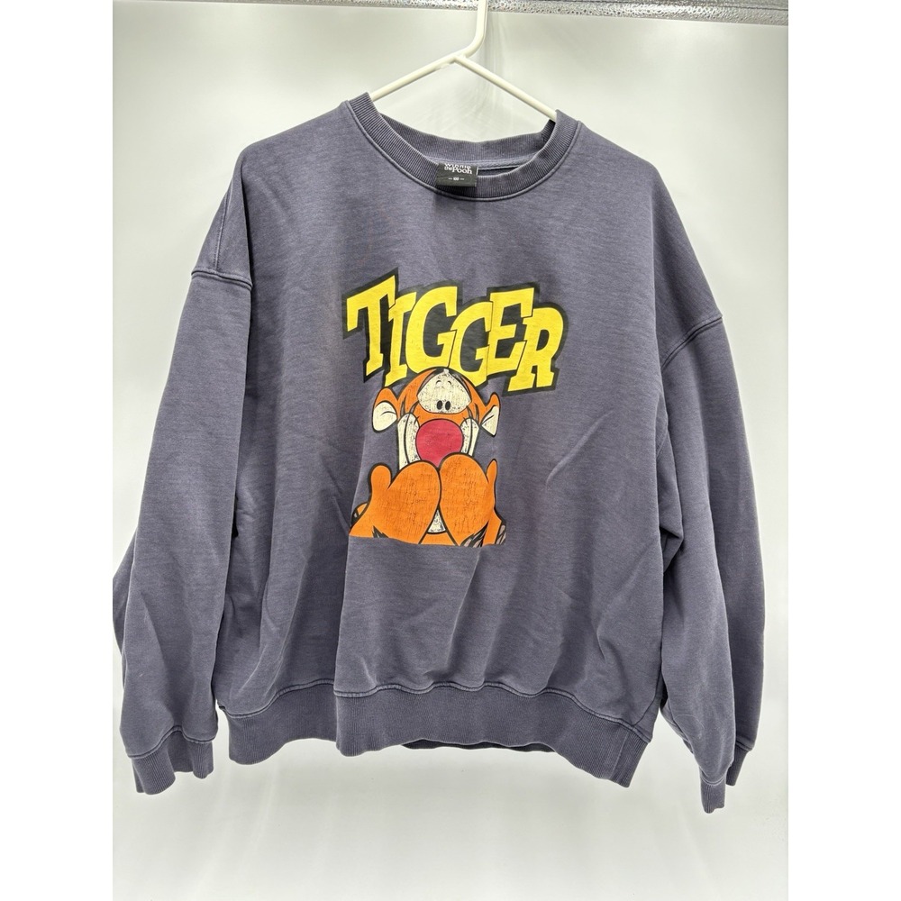 Disney Winnie the Pooh Tigger Graphic Crewneck Sweatshirt Korean Size 100 L